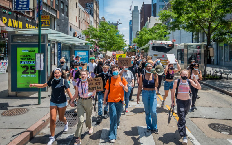 Image for: Queer Perspectives in Transit